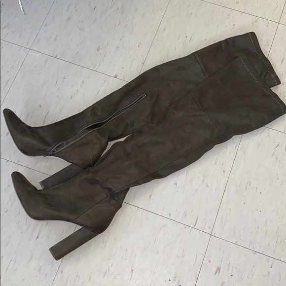 Olive Green thigh high boots - Picture 1 of 6